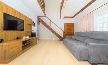 Imagem 3: Oportunidade Exclusiva no Atuba: Amplo Terreno com Casa Semimobiliado com Potencial Ilimit