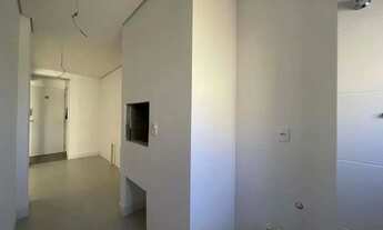 Imagem 2: Apartamento com 2 dormitórios à venda, 73 m² por R$ 1.607.575,81 - Centro - Gramado/RS