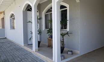 Imagem: Casa para venda tem 204 metros quadrados