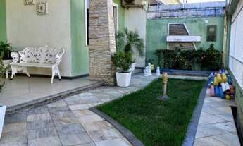 Imagem 2: Casa Duplex para Venda em Aracaju, Suíssa, 4 dormitórios, 3 suítes, 1 banheiro, 4 vagas