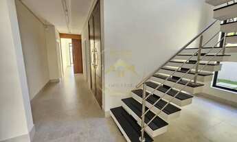 Imagem 7: Casa Alto Padrão no Condomínio Alphaville Dom Pedro 2 em Campinas. Sobrado Novo, com hall