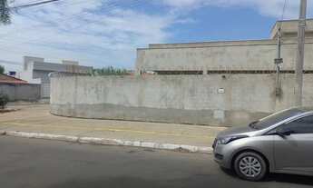 Imagem 3: Casa para venda tem 198 metros quadrados com 2 quartos