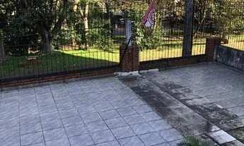 Imagem 4: EXCELENTE CASA Casa com 3 dormitórios