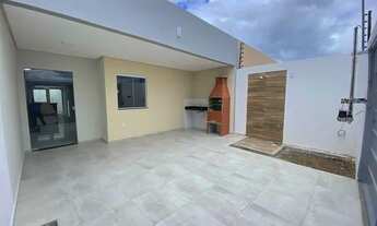 Imagem: Casa padrão jardim Petrolar com entrada