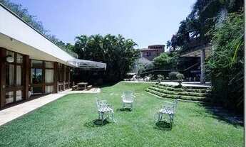 Imagem 3: Village com 5 dormitórios, 921 m² - venda por R$ 6.000.000,00 ou aluguel por R$ 40.000,00