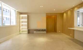 Imagem 6: Apartamento todo reformado, ao lado da melhor parte de comércio e restaurantes do Jardins