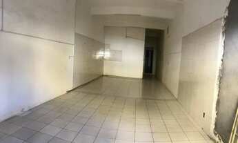 Imagem: Aluga-se ponto comercial em viana,próximo