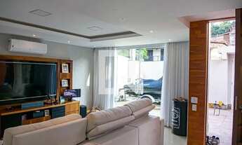 Imagem: Casa para Aluguel - Pechincha, 3 Quartos