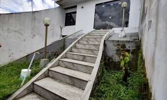 Imagem 2: Linda casa na Marambaia, rua da Upa, 4/4 sendo 3 suítes, 5 vagas de garagem