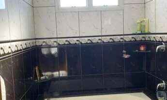 Imagem 6: Casa para venda tem 190 metros quadrados com 3 quartos em Vila Mathias - Santos - São Paul