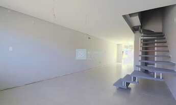 Imagem 7: Amplo sobrado no bairro Velha!