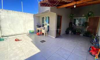 Imagem 2: CASA ASSOBRADADA À VENDA NO FLORAIS DO LAGO EM APUCARANA