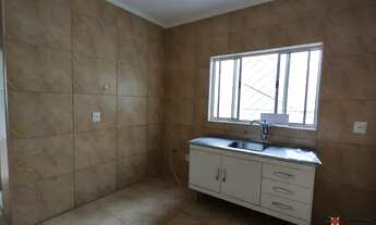 Imagem: CASA COM 01 DORMITÓRIO, SALA E COZINHA