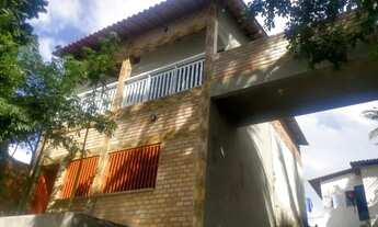 Imagem: Aluga-se casa na beira do rio em Barreirinhas