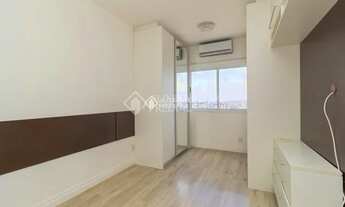 Imagem 6: PORTO ALEGRE - Apartamento Padrão - Partenon