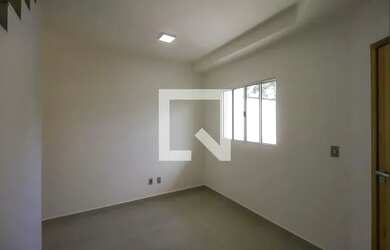 Imagem 3: Casa à Venda - Vila Alpina, 2 Quartos, 65 m2