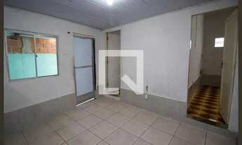 Imagem 3: Casa para Aluguel - Bonsucesso, 3 Quartos, 72 m2