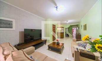 Imagem 4: Casa para Aluguel - Vila Luzita, 3 Quartos, 300 m2