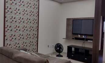 Imagem 2: Casa para venda possui 200 metros quadrados com 5 quartos