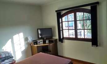 Imagem 7: Cód.: 13418 - Sobrado de 191m² com 02 dormitórios e área gourmet com 02 vagas de garagem