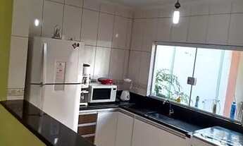 Imagem: Cód. 7929 - Sobrado, 03 quartos sendo