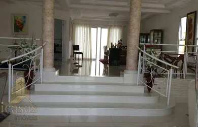 Imagem 3: Casa à venda em Santana de Parnaíba com 4 quartos sendo 4 suítes e 4 vagas