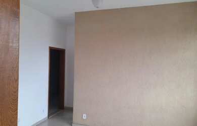 Imagem 2: Apartamento a venda na Avenida Braz de Pina R$ 219.000 mil