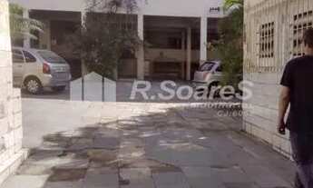 Imagem 2: BOM APTO ANTIGO MAIS COM UMA OTIMA METRAGEM