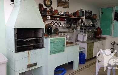 Imagem 5: Cód.: 9518 - Sobrado com 450m², com planejados, espaço gourmet com churrasqueira, 04 suíte