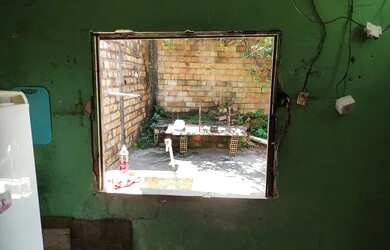 Imagem 7: Vendo casa barato próx. a estrada do Outeiro