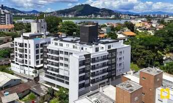 Imagem 2: Apartamento no João Paulo, com 2 dormitórios (01 suite), em Florianópolis/SC