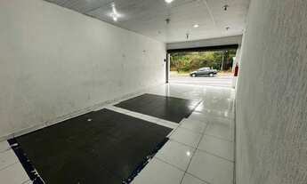 Imagem 4: Excelente Loja na Estrada do Cachamorra