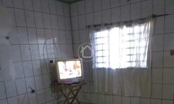 Imagem 7: CASA TÉRREA COM EDÍCULA E SALA COMERCIAL