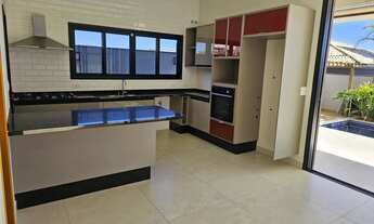 Imagem 3: Casa de condomínio para venda com 246 metros quadrados com 3 quartos