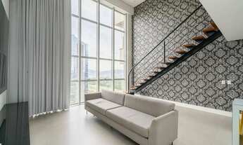 Imagem 4: Apartamento duplex mobiliado para alugar no Petrópolis com 1 quarto (1 suíte