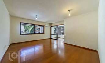 Imagem 2: Imóvel para venda tem 122 metros quadrados com 3 quartos em Petrópolis - Porto Alegre - RS