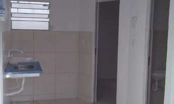 Imagem 7: Aluga-se kitnete no João Paulo excelente localização R$ 600