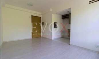 Imagem 2: Apartamento à Venda na Tristeza - Porto Alegre: 2 Quartos, 1 Sala, 1 Banheiro, 1 Vaga de G