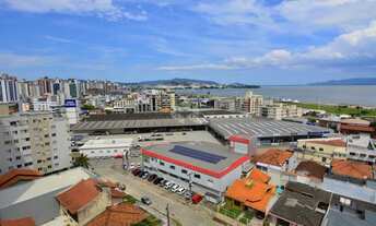 Imagem 5: APARTAMENTO À VENDA COM 2 QUARTOS SENDO 1 SUÍTE NO BAIRRO KOBRASOL SÃO JOSÉ SC VISTA MAR