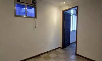 Imagem 4: Centro | Conjunto Comercial | 50m²