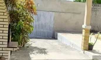 Imagem 7: Casa com piscina em Maracanaú