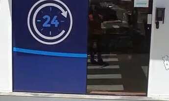 Imagem 2: Ap 2/4, Vera Cruz 1, Salão de festas, churrasqueira, parquinho. Não paga tx de Condomínio