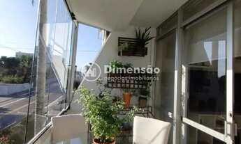 Imagem 4: Amplo e iluminado, apartamento localizado em um dos bairros mais charmosos de F