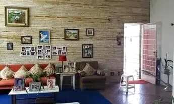 Imagem 2: Imóvel para venda possui 275 metros quadrados com 4 quartos em Centro - São José dos Campo