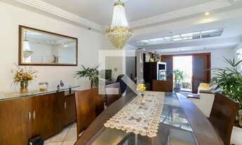 Imagem 5: Casa à Venda - Água Fria, 3 Quartos, 300 m2