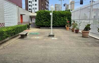 Imagem 5: Apartamento com 3 dormitórios para alugar, 94 m² por R$ 3.500/mês condomínio incluso - Jóq