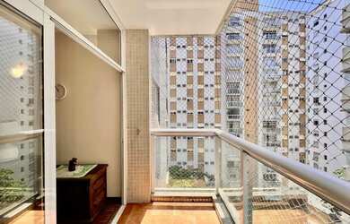 Imagem 5: Apartamento frente mar com sacada Pitangueiras Guarujá