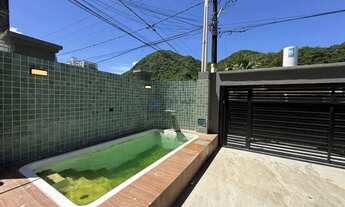 Imagem 3: Sobrado à venda em Praia Grande no Canto do Forte com 3 dormitórios e piscina
