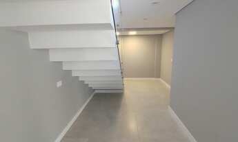 Imagem 4: Casa de condomínio para venda tem 258 m² com 3 Suítes com 4 vagas nova