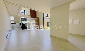 Imagem 6: Casa de condomínio para venda com 342 metros quadrados com 5 quartos